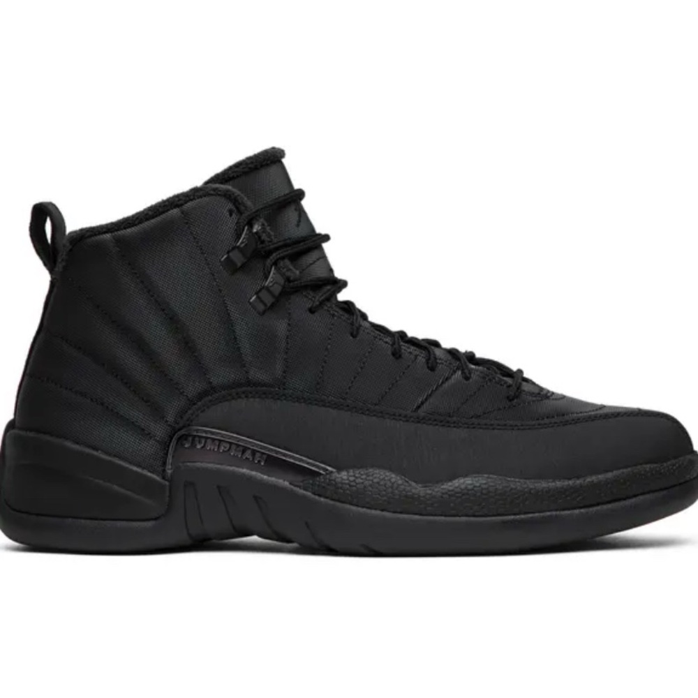 Men Jordan 12 Retro Winter
Black 9.5